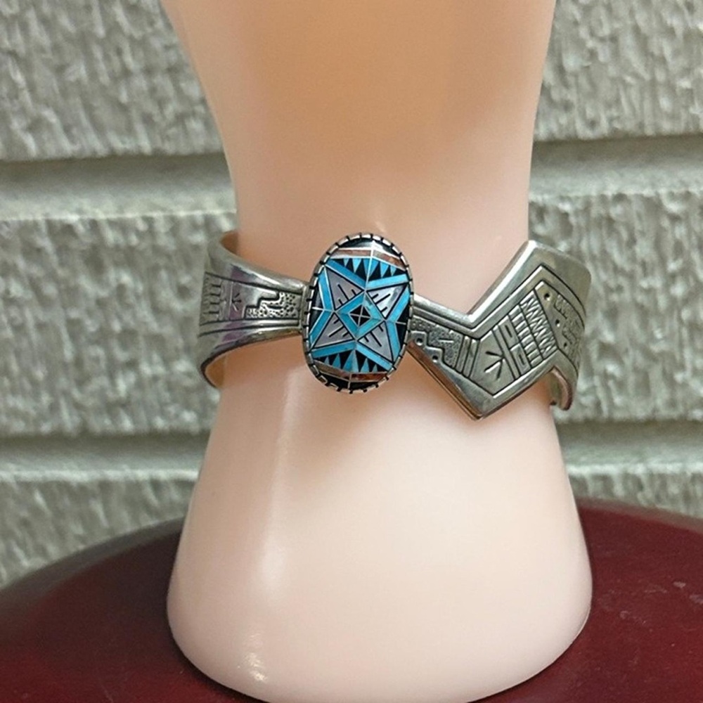 Carolyn Pollack Silver Bracelet with Turquoise Accent